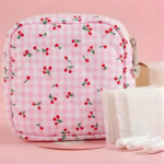 Ağ rəng, albalı detallı ped çantası - Image 2