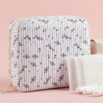 Ağ rəng, çiçək detallı ped çantası